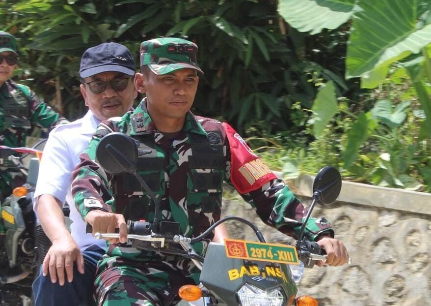 Kunjungan Tim Wasev Mabesad Jadi Motivasi Bagi Satgas TMMD di Gorontalo.(Foto : Dok. TNI)